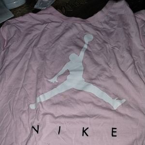 Kids size large baby pink Jordan t-shirt